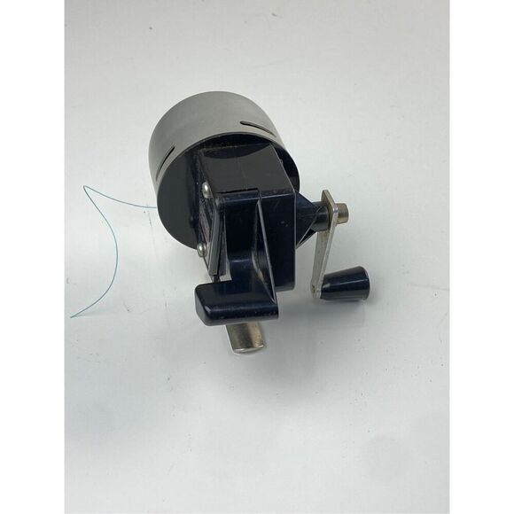 Vintage Garcia ABUMATIC 220 Kingfisher Spin Cast Reel Made in Sweden EC1918 - Picture 5 of 6